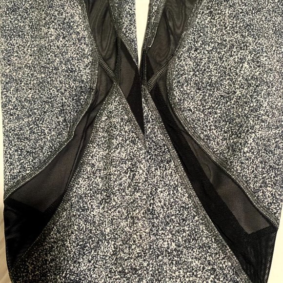 Lululemon Tranquil 7/8 Tight Rio Mist Speckle 8 - Picture 3 of 9